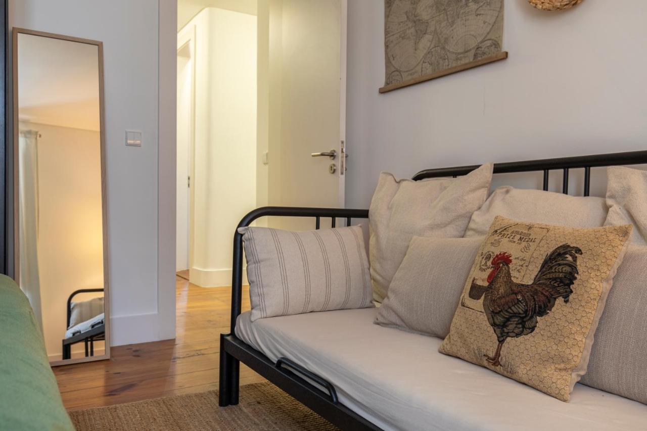 32 -Lovely 2 Bedroom Apt In Principe Real Лиссабон Экстерьер фото