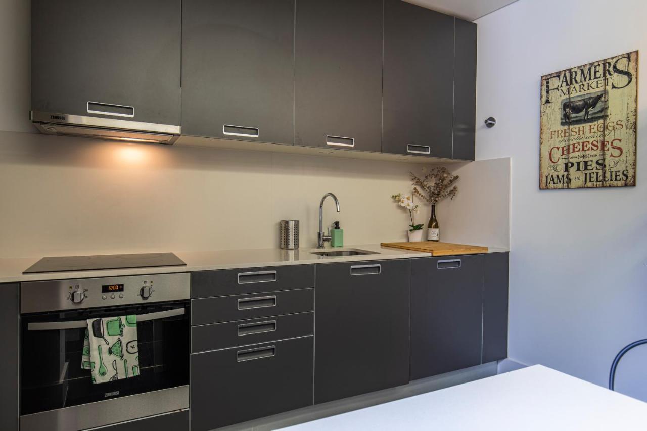 32 -Lovely 2 Bedroom Apt In Principe Real Лиссабон Экстерьер фото